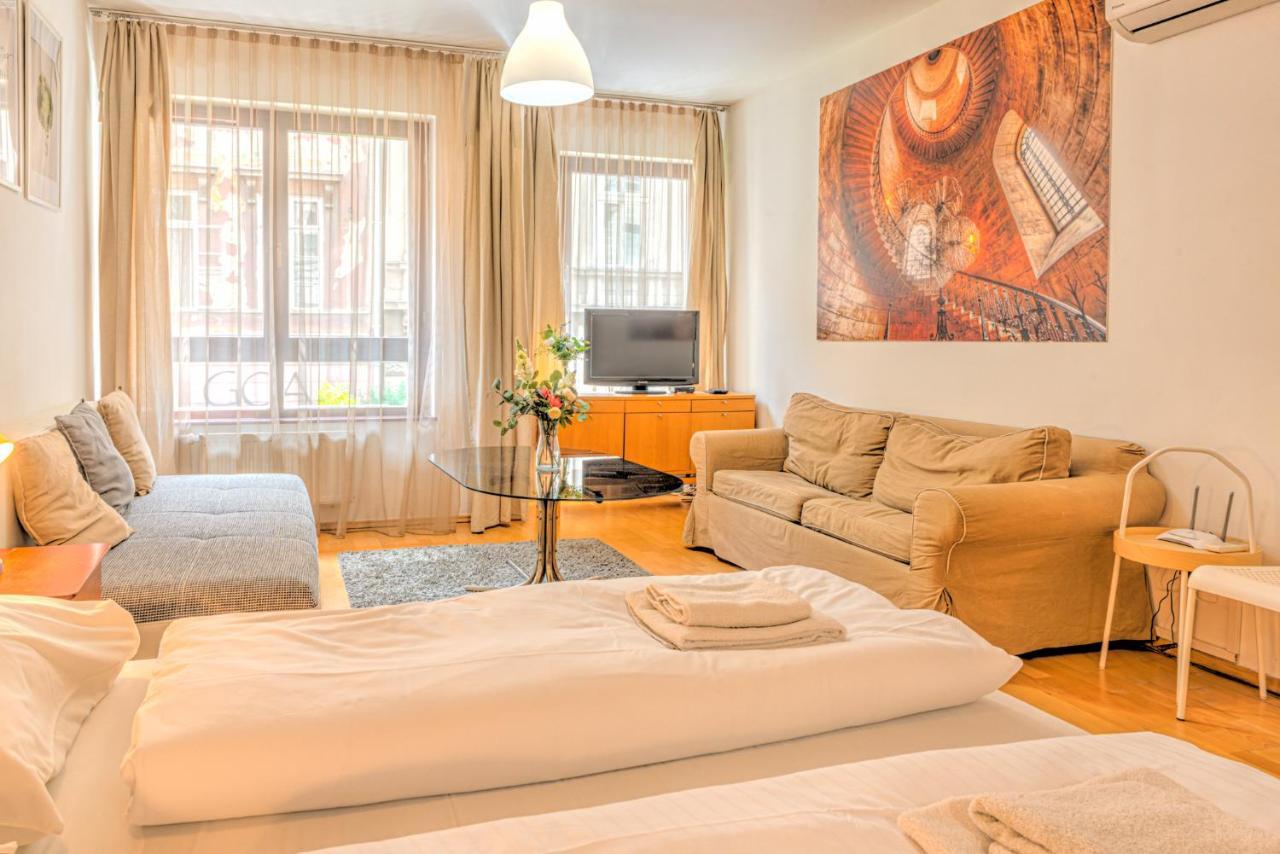 Budapest City Apartments * Budapešť